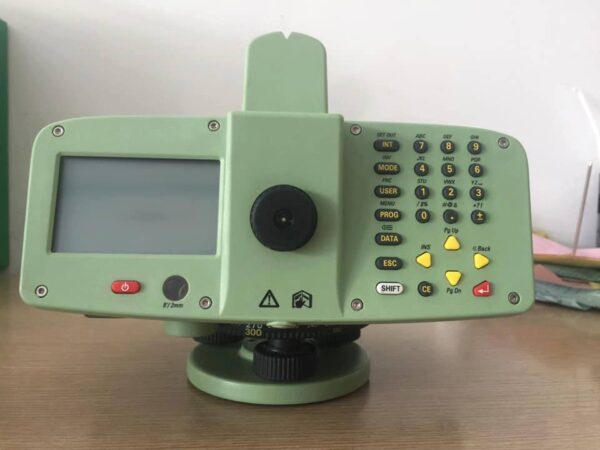 Leica DNA03 Digital Level 24x magnification