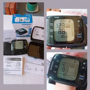 Omron Bluetooth Wrist Blood Pressure Monitor HEM-6232T